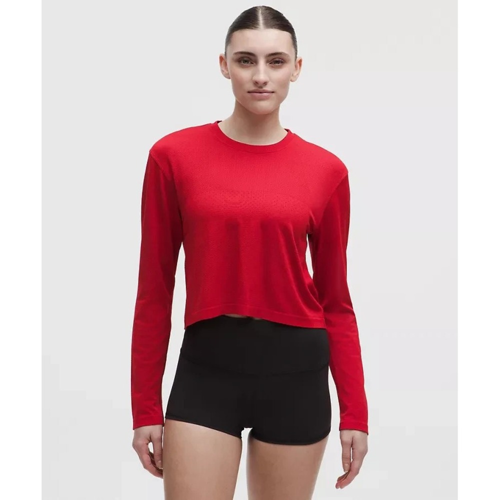 NWT Lululemon Size 0 Swiftly Perforated Stripe Long Sleeve Oxford Red MSRP $78